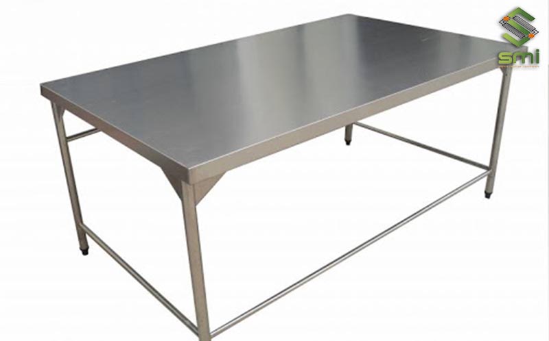 Bàn inox được gia công từ phôi inox