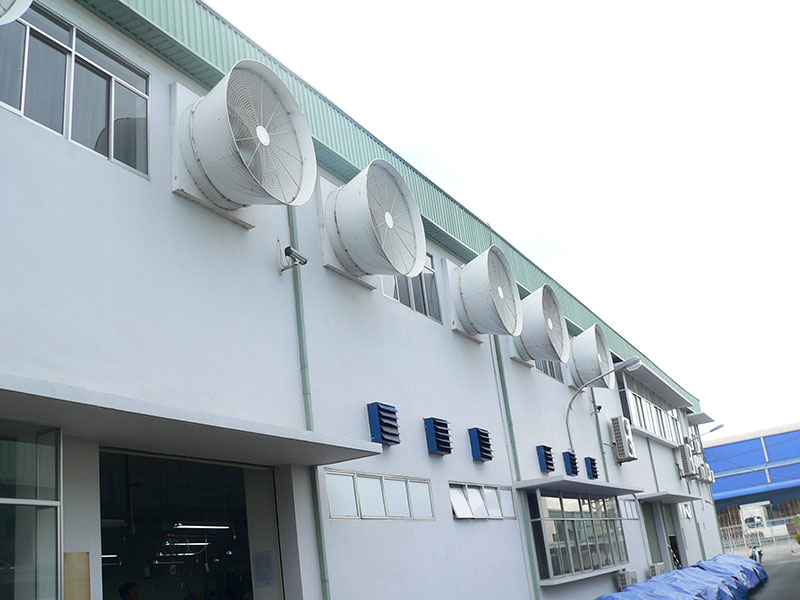 Thông gió công nghiệp cục bộ được dùng nhiều cho nhà máy sản xuất cơ khí