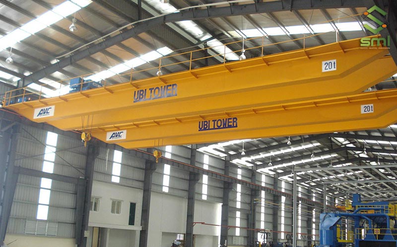 Cầu trục dầm đôi thường được sử dụng tại các nhà xưởng có tải trọng nâng hạ từ 10 tấn trở lên