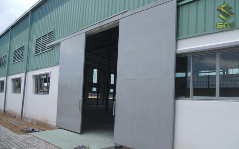 Cửa sổ và cửa đi phải đảm bảo thông gió và lấy ánh sáng tự nhiên hiệu quả nhất