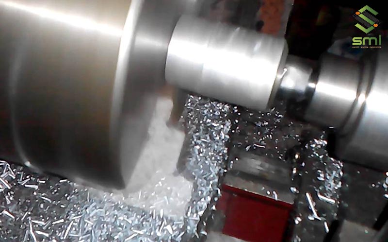 Gia công chuốt tạo lỗ tròn trên phôi