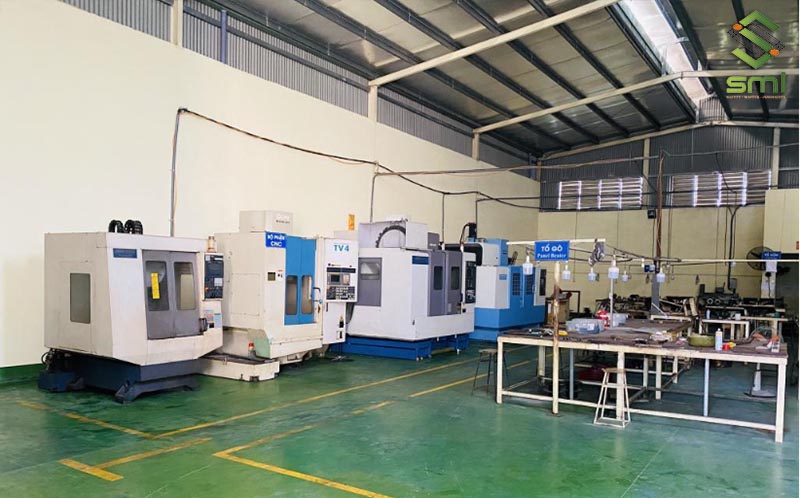 Hệ thống máy móc CNC hiện đại là ưu điểm của công ty gia công cơ khí SUMITECH