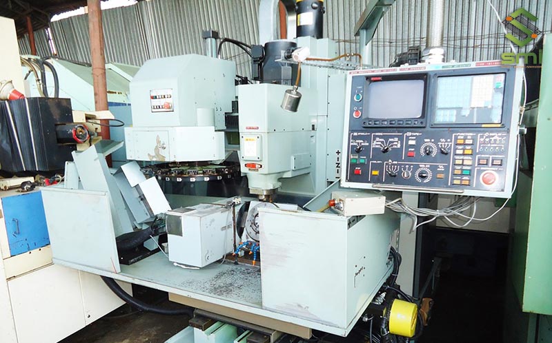 Máy phay CNC được sử dụng trong gia công cơ khí kim loại