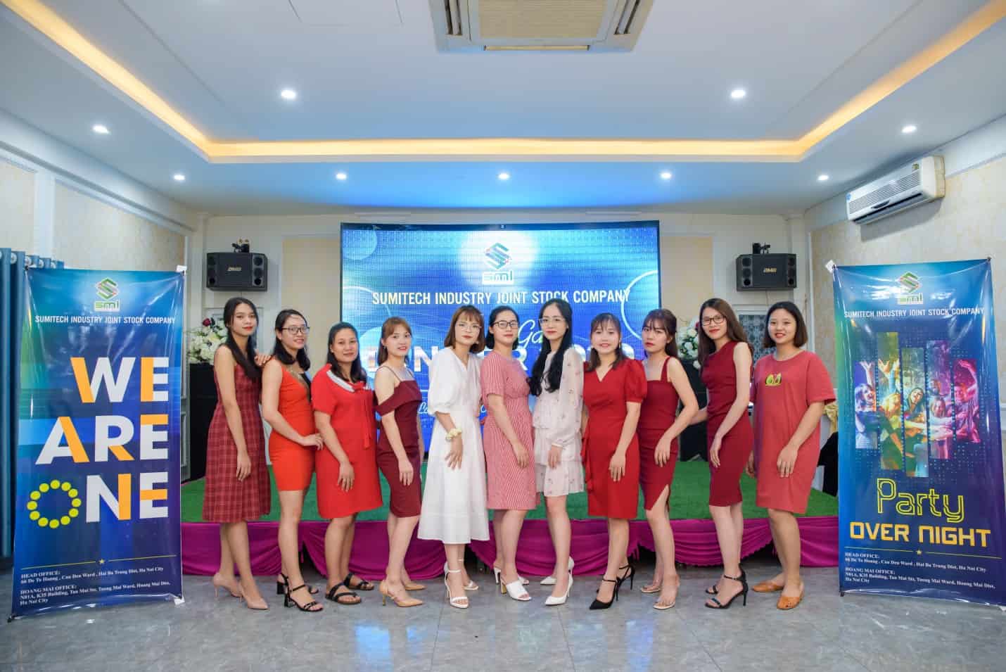 Dàn mỹ nữ Sumitech