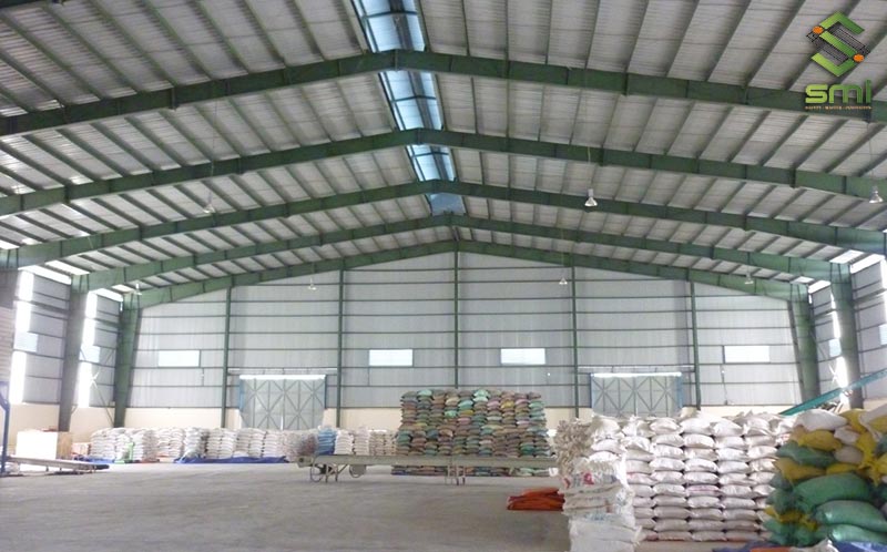 Bố trí hệ thống điện, thông gió hợp lý để đảm bảo khả năng làm mát cho nhà xưởng nhỏ