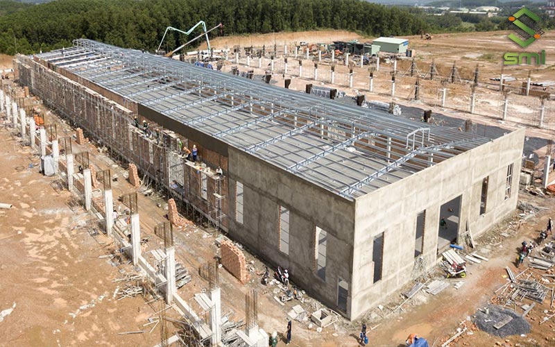 Nhà xưởng bê tông cốt thép có độ bền cao và khả năng chịu lực, chịu lửa tốt