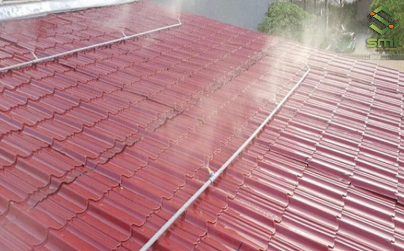 Phun nước giảm nhiệt nhanh cho mái nhà xưởng