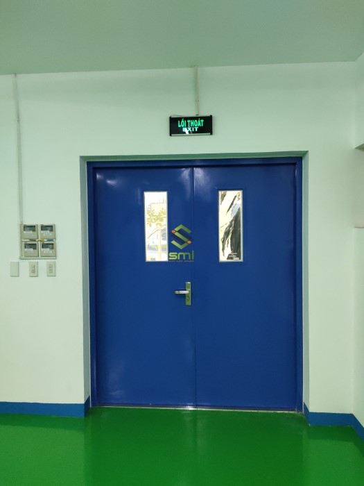 Sumitech thi công lắp đặt cửa chống cháy