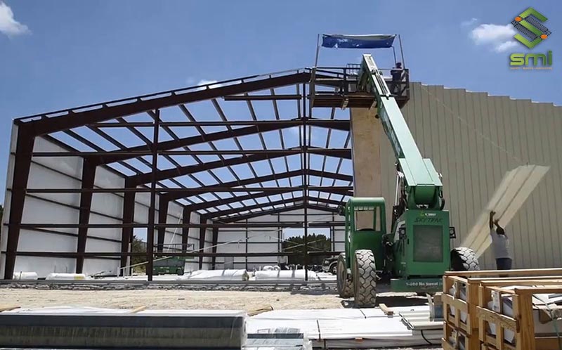 Xưởng gia công cơ khí được SUMITECH tiến hành thi công cẩn thận với những thiết bị hỗ trợ hiện đại