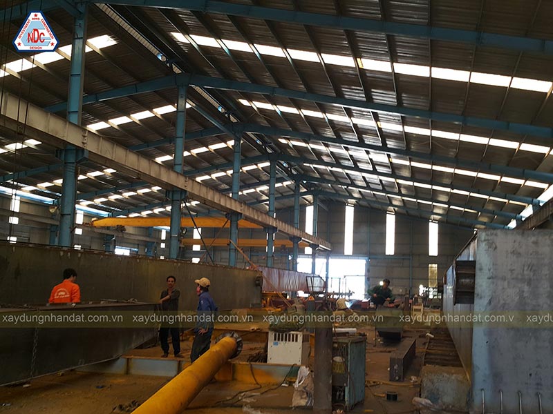 Công ty Nhân Đạt nhận thi công nhà xưởng có cần trục